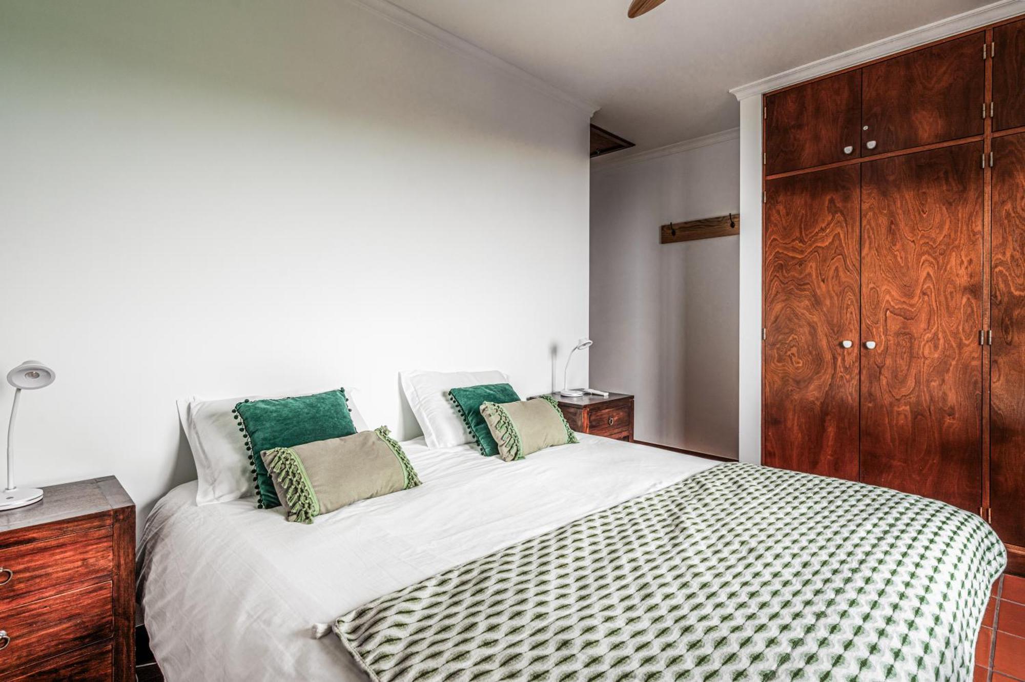 Meerblick - 3-Bett Villa Mit Terrassen & Hot-Tub Fajã da Ovelha Kültér fotó